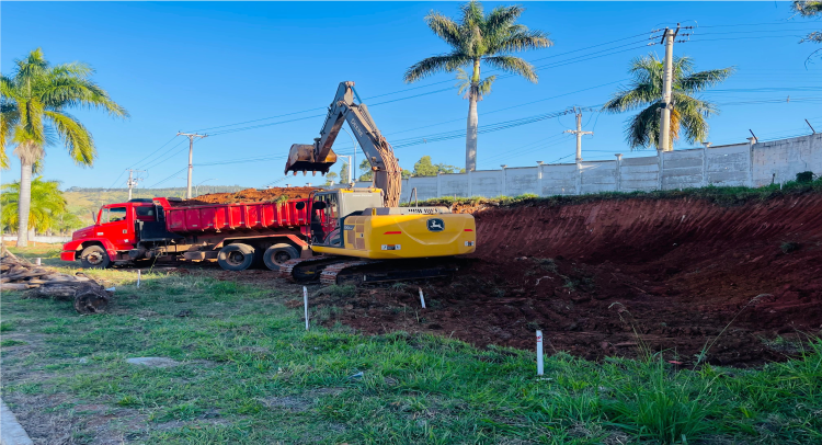 INÍCIO DA OBRA DE CONTENÇÃO DE ÁGUAS PLUVIAIS EM TAPIRATIBA: SOLUÇÃO PARA ALAGAMENTOS